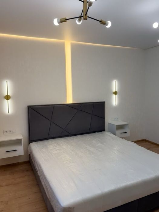 Продажа  квартиры , 2-х комнатная 52 кв.м,  Каменское ЦЕНТР