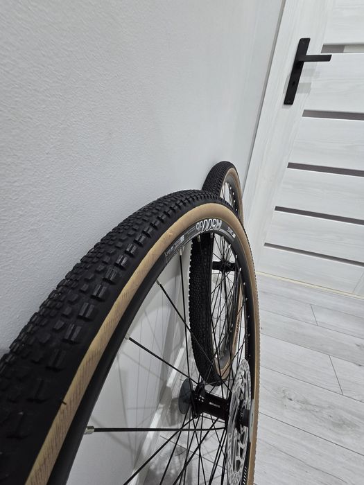 Koła DT Swiss R500 28" 700C