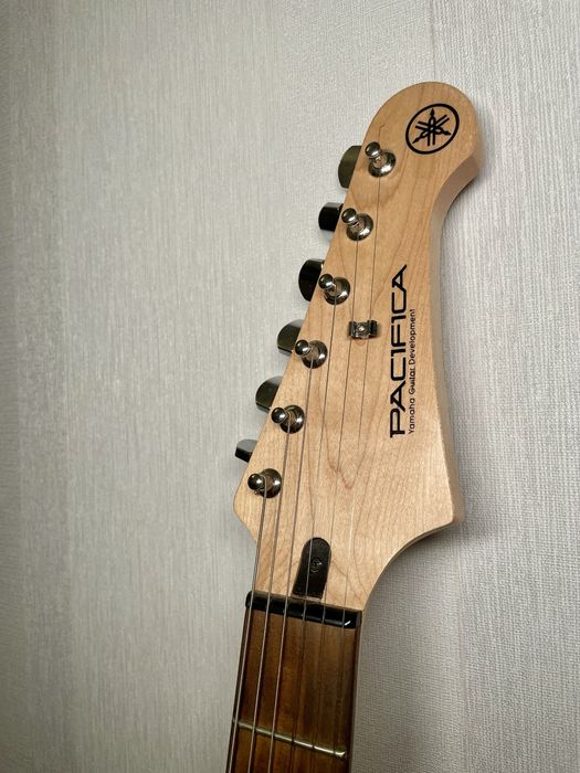 Yamaha Pacifica 012 в Ідеальному Стані! + Ремень, Кабель Fender