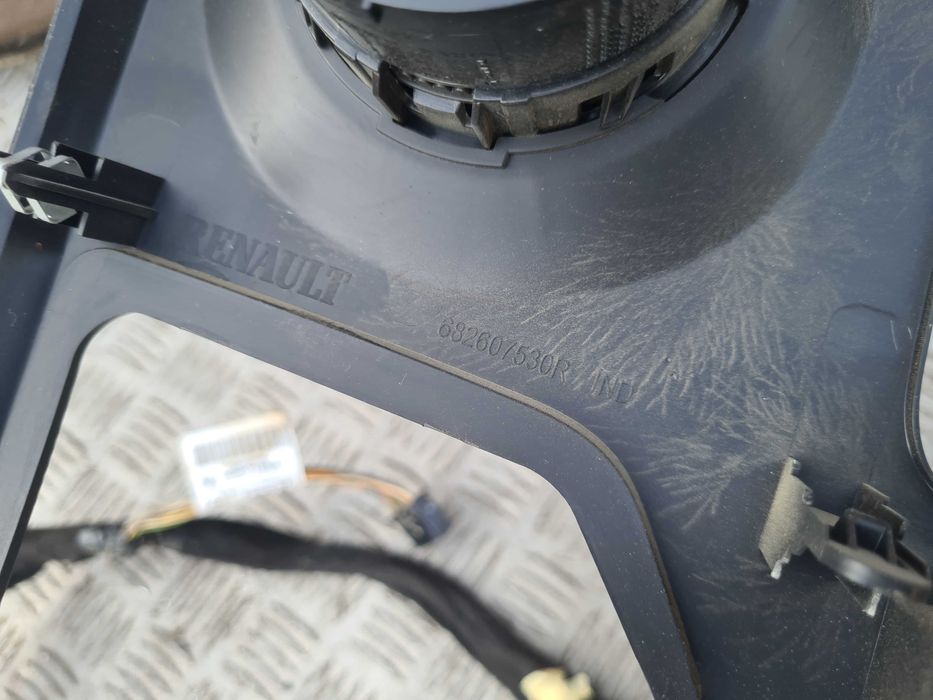 Renault Master III 2.3 radio nawigacja instalacja antena ramka radia