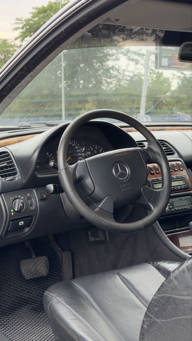 Mercedes-Benz CLK 320 Автомат 3.2 газ бенз