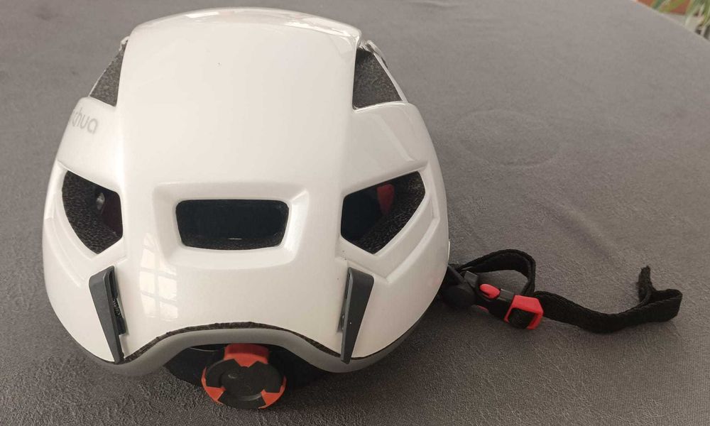 Vendo Capacete Desportos Radicais Quechua Branco