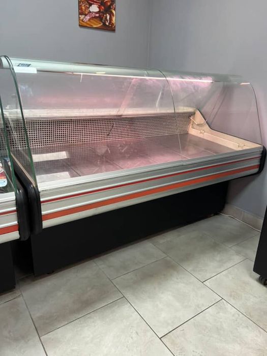 Продам холодильні вітрини