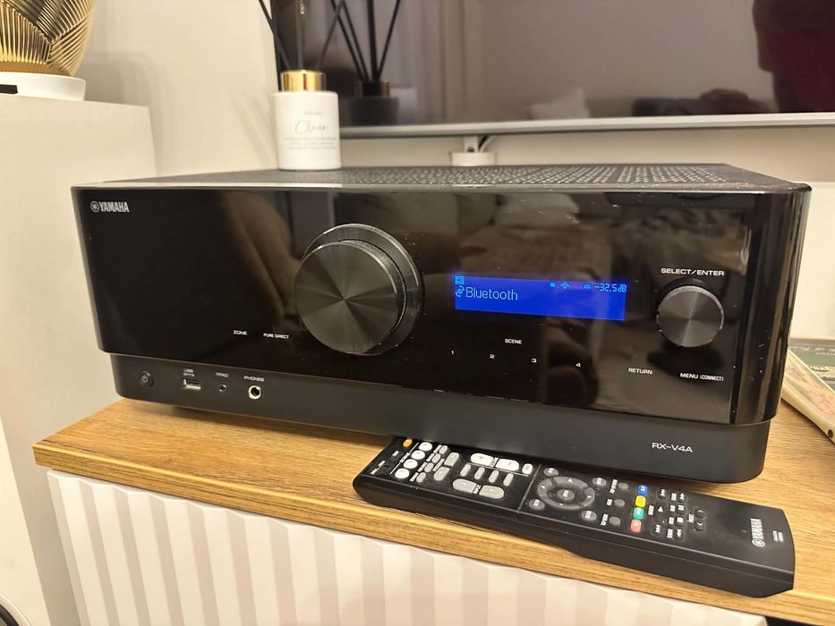 Amplituner Yamaha RX-V4A Stan Jak Nowy