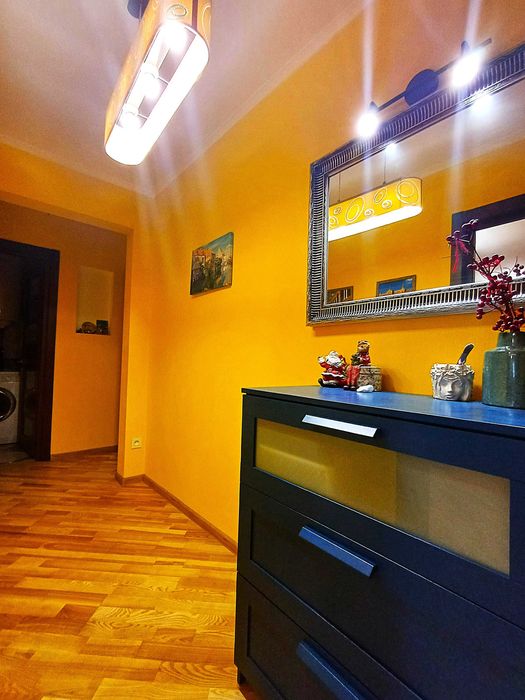 Продажа 2-комнатной квартиры с ремонтом Набережная Победы 48!!