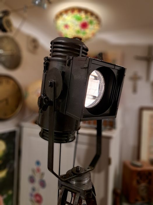 Lampa filmowa loftowa industrialna Vogel Berlin rok 36