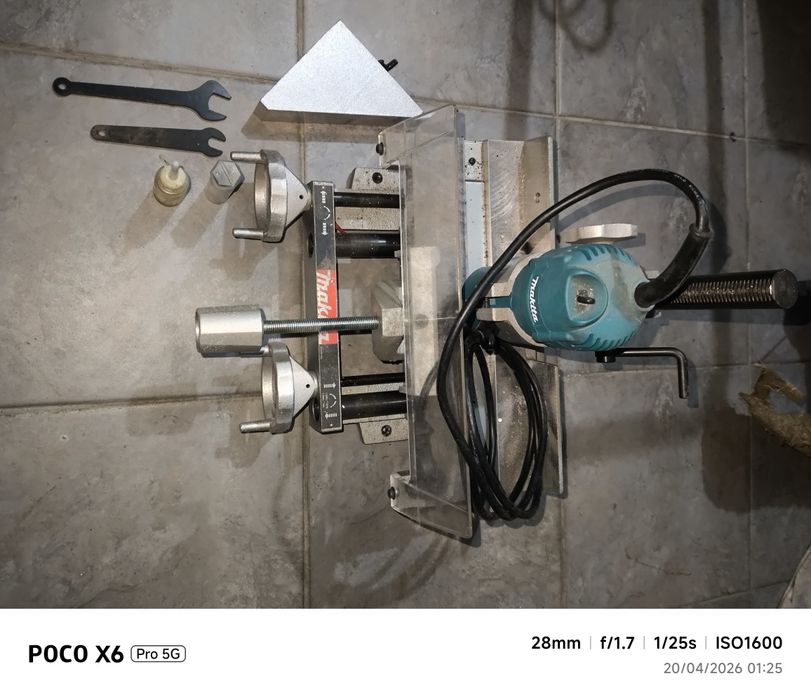 Makita fresadora de alumínio 4403 530W