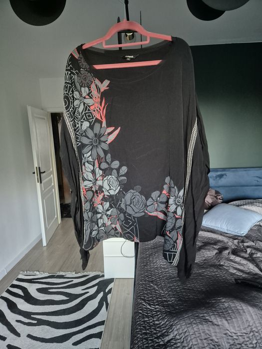 Bluzka "nietoperz" Desigual
