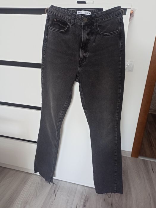 Джинси Zara з розрізами