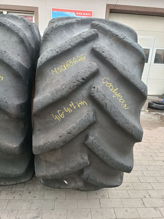 750/65R26 Goodyear DT820 28LR26