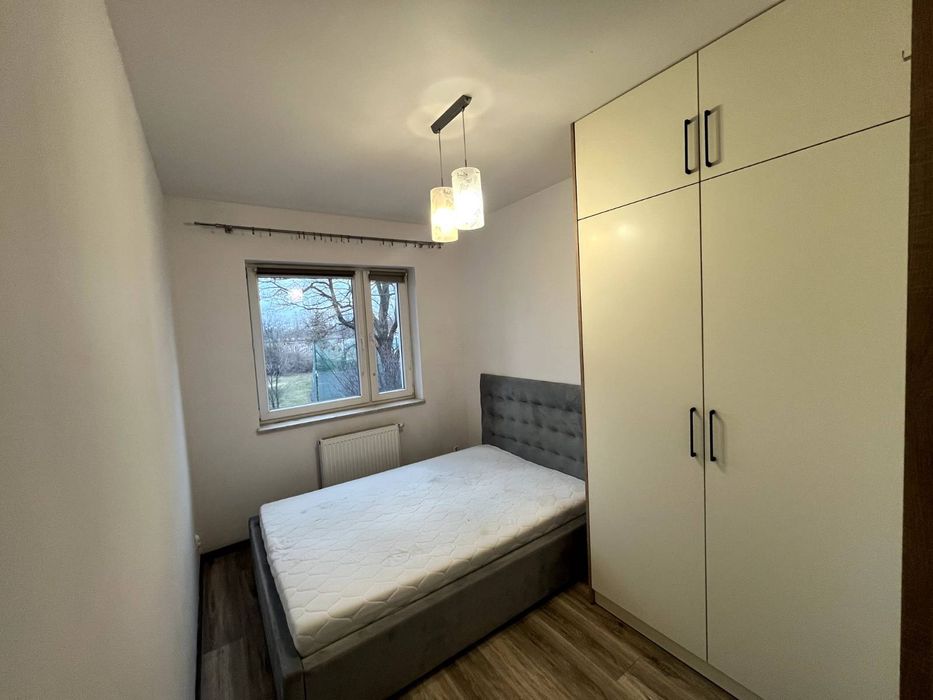 od Marca - 55 m2 Wrocław ul. Piękna (balkon,  2x garaż, komórka)