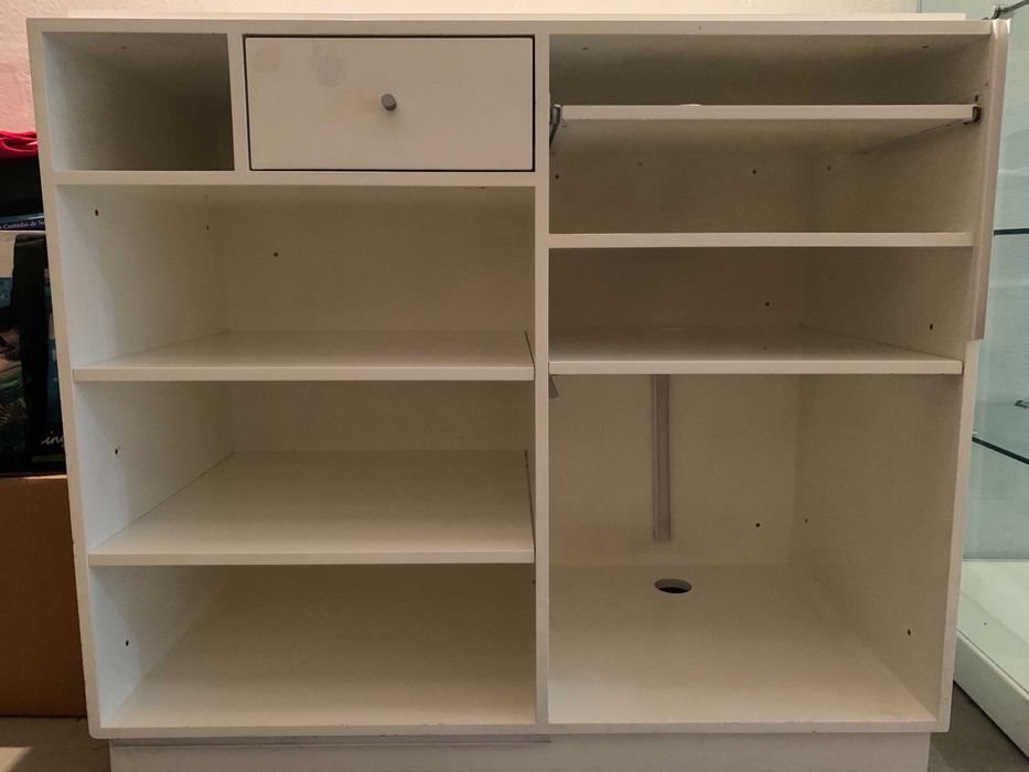 Balcão lacado de loja/recepção