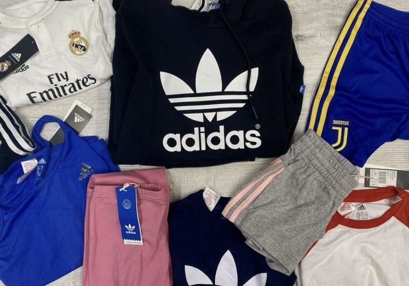 Одяг Оптом Дитячий та Підлітковий Сток ОПТ Levi's