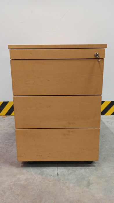 szafka biurowa na kółkach