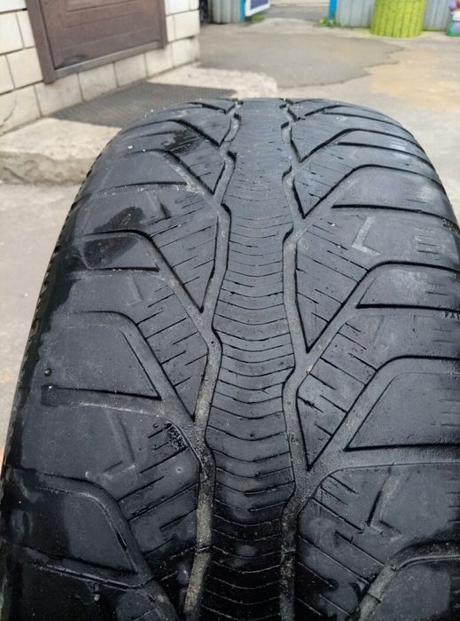Шини     R    16