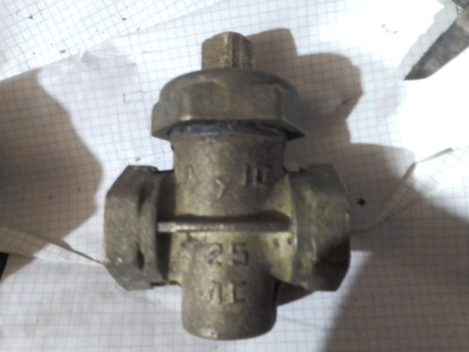 Кран конусный. Дюймовый