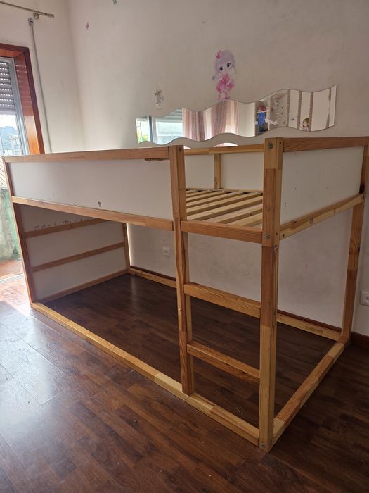 Cama beliche convertível com 2 estrados