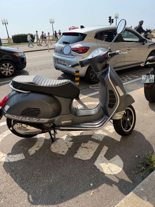 Vespa Piaggio GTS 300 cc Super Sport