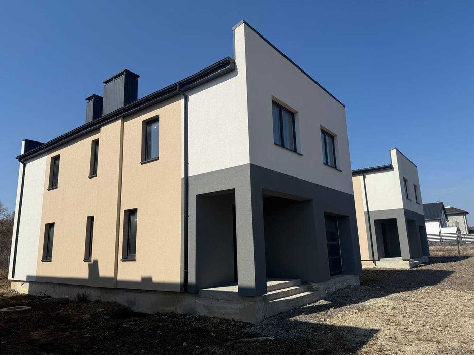 Продаж будинку с. Солуки