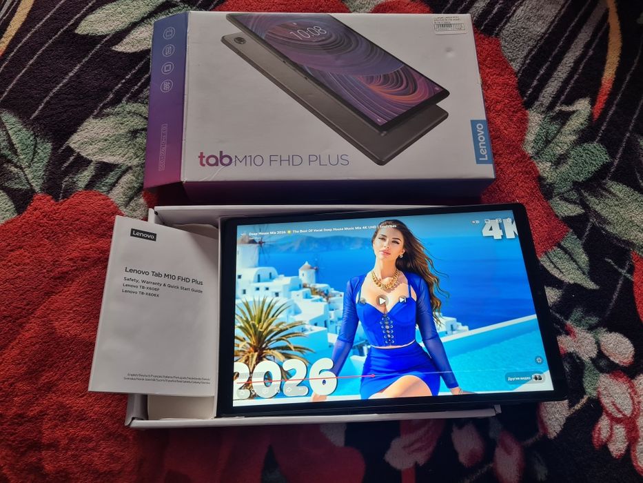 Большой планшет Lenovo TAB M10 FHD Plus. Состояние идеальное в коробке