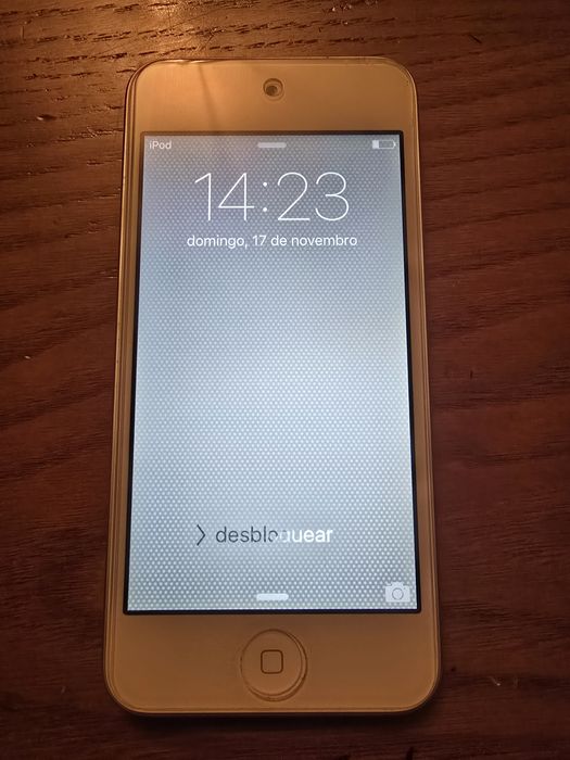 Apple ipod touch 5th 32GB