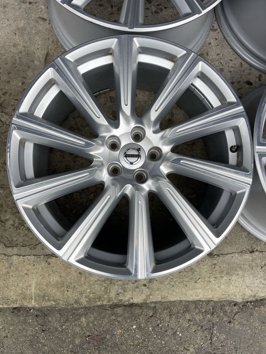 Диски Вольво. R20/5/108/9J/ET38.5