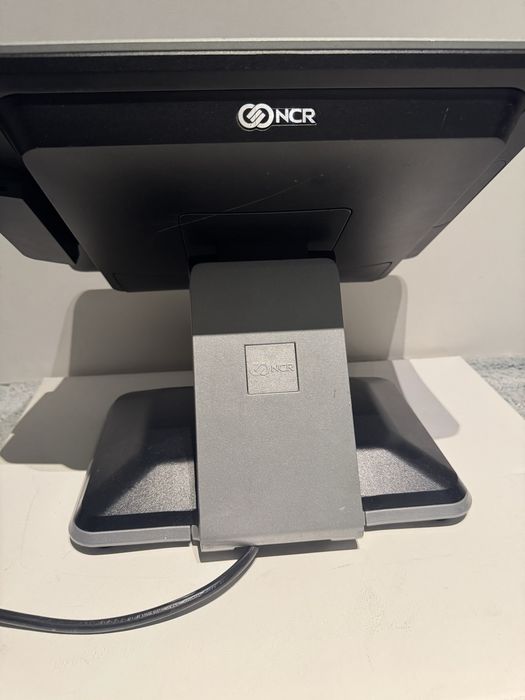 Terminal Dotykowy NCR RealPOS XR7