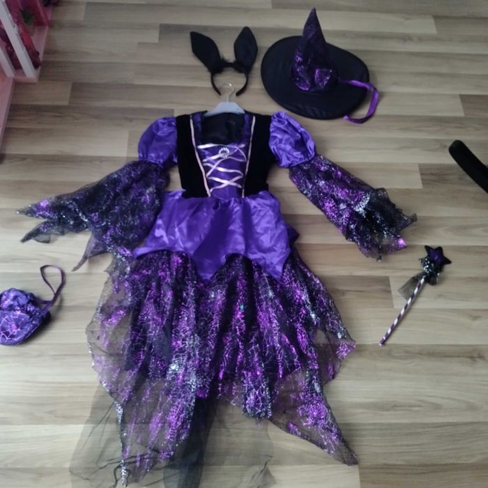 Kostium na halloween 140 świecący