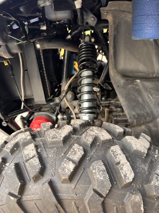 Продам квадроцикл Kymco 550 3 tbl