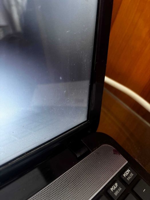 Laptop Toshiba L855-S5405 na części
