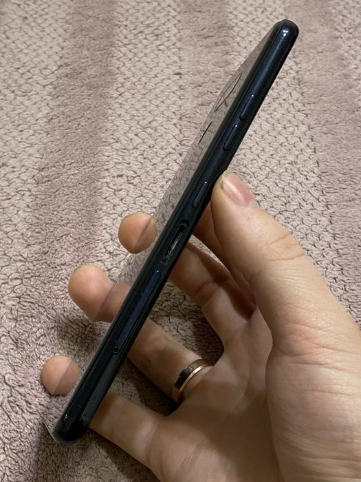 Телефон LG Q60 3/64gb NFC (рідкий  екземпляр)