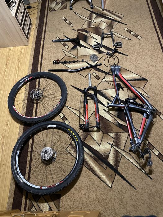 Велосипед запчастини