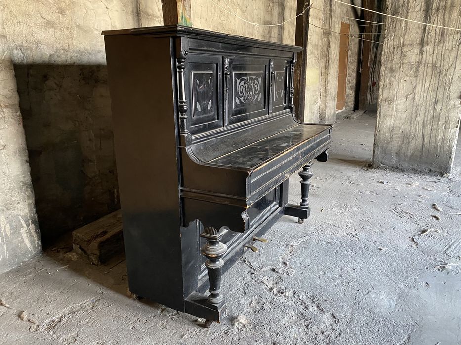 Pianino Ed Seiler