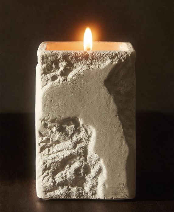 (780 G) Vela Aromática  SACRED ROSE NANUSHKA Zara Home NOVO