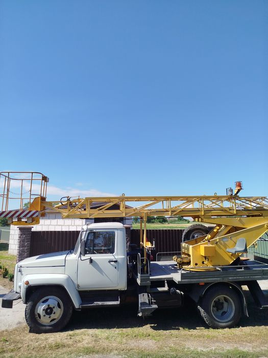 Продам автовишку ГАЗ дизель