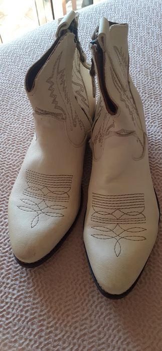 Novas em Pele modernas