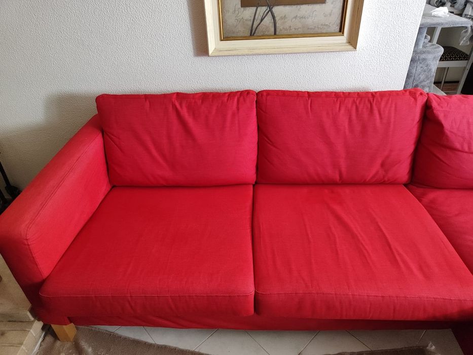 Sofá  com cheslomg