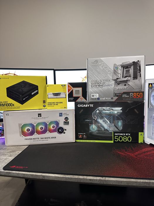 PC ULTRA GAMING RTX 5080 16GB - Ryzen 7 9800X3D