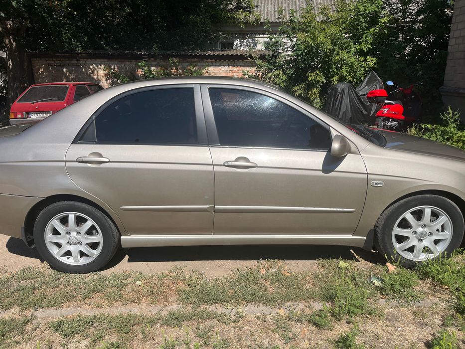 Kia cerato 2005 2.0 дизель