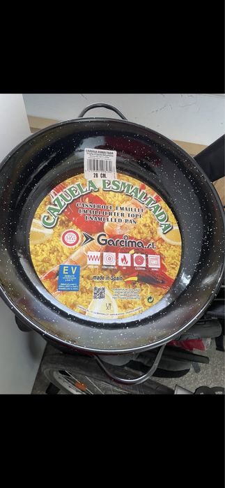 Patelnia do pieczenia paelli