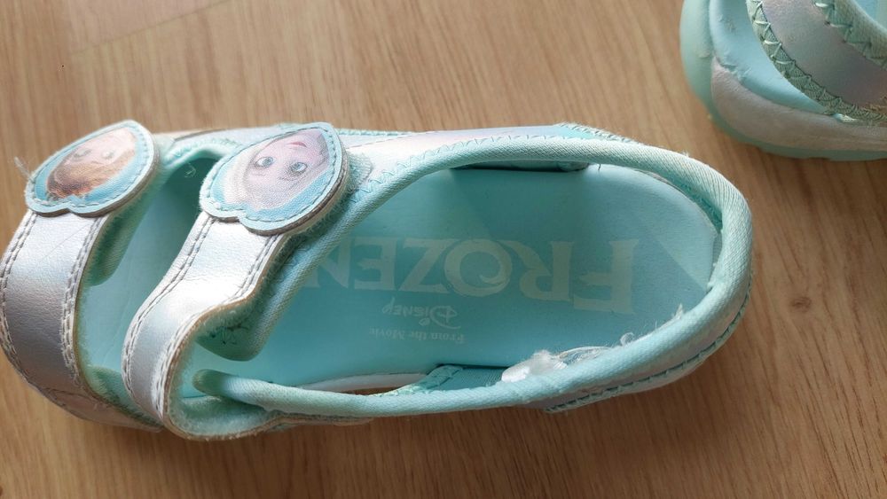 Sandálias H&M - Frozen