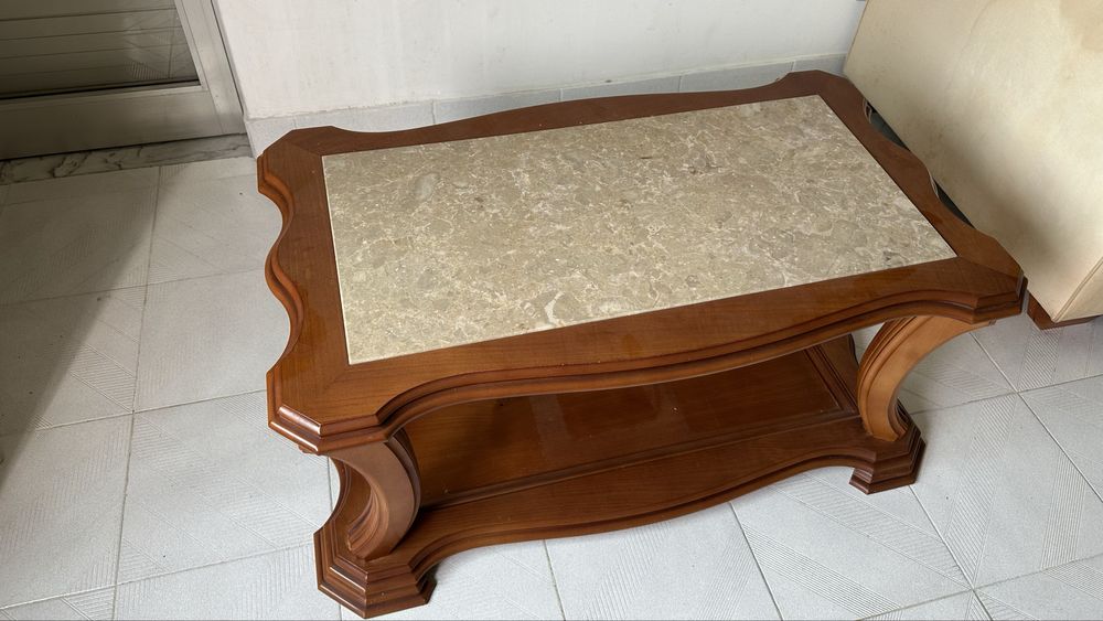 Mesa sala pedra e madeira