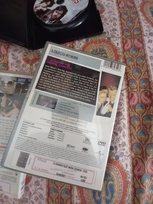 Dois dvds originais por cinco euros