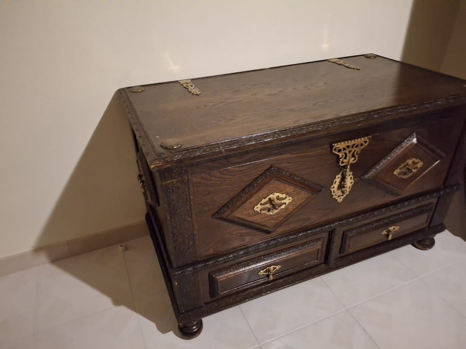 Arca/baú de madeira