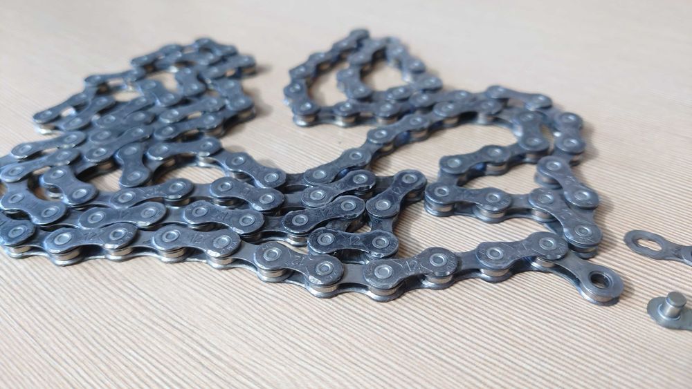 Łańcuch KMC X12 EPT 12 rzędowy rowerowy 12 biegów #1b