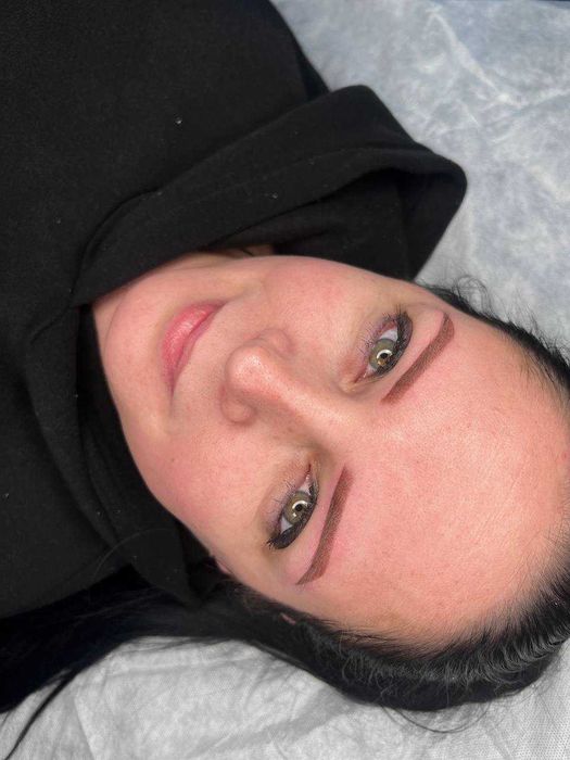 Перманентний макіяж брів