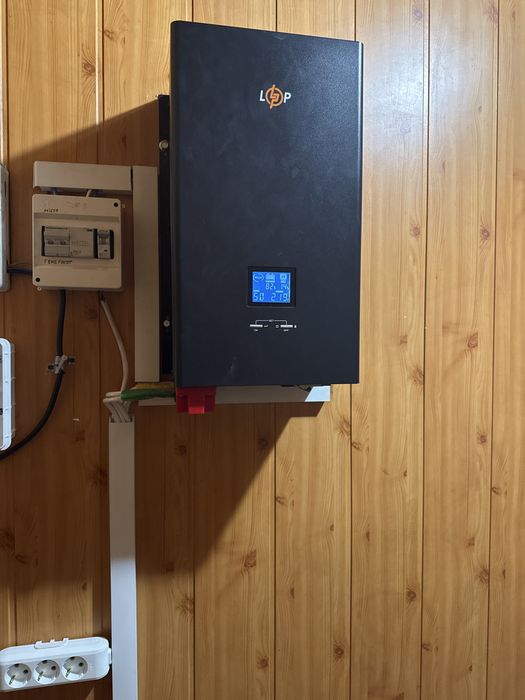 БУ Інвертор 5kW + АКБ 12*280 2 шт