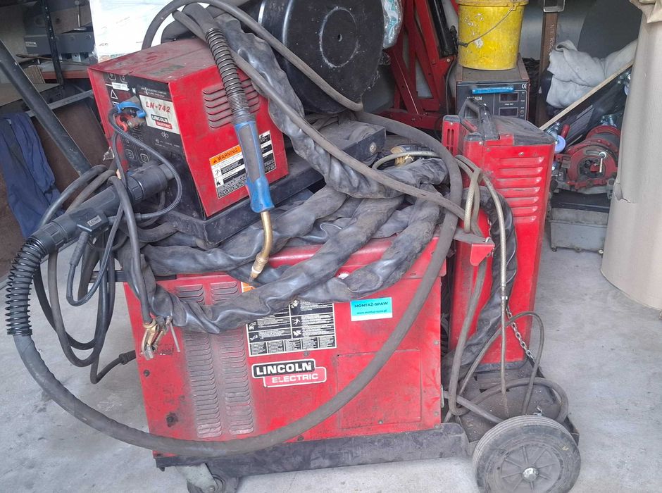 Spawarka MIG/MAG Lincoln idealarc CV 400-I