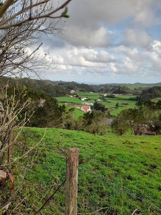 Terreno Ruina nos Açores