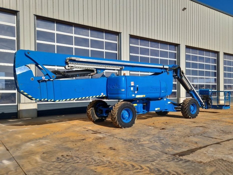 Телескопическая вышка Genie Z 135 , 2011 г